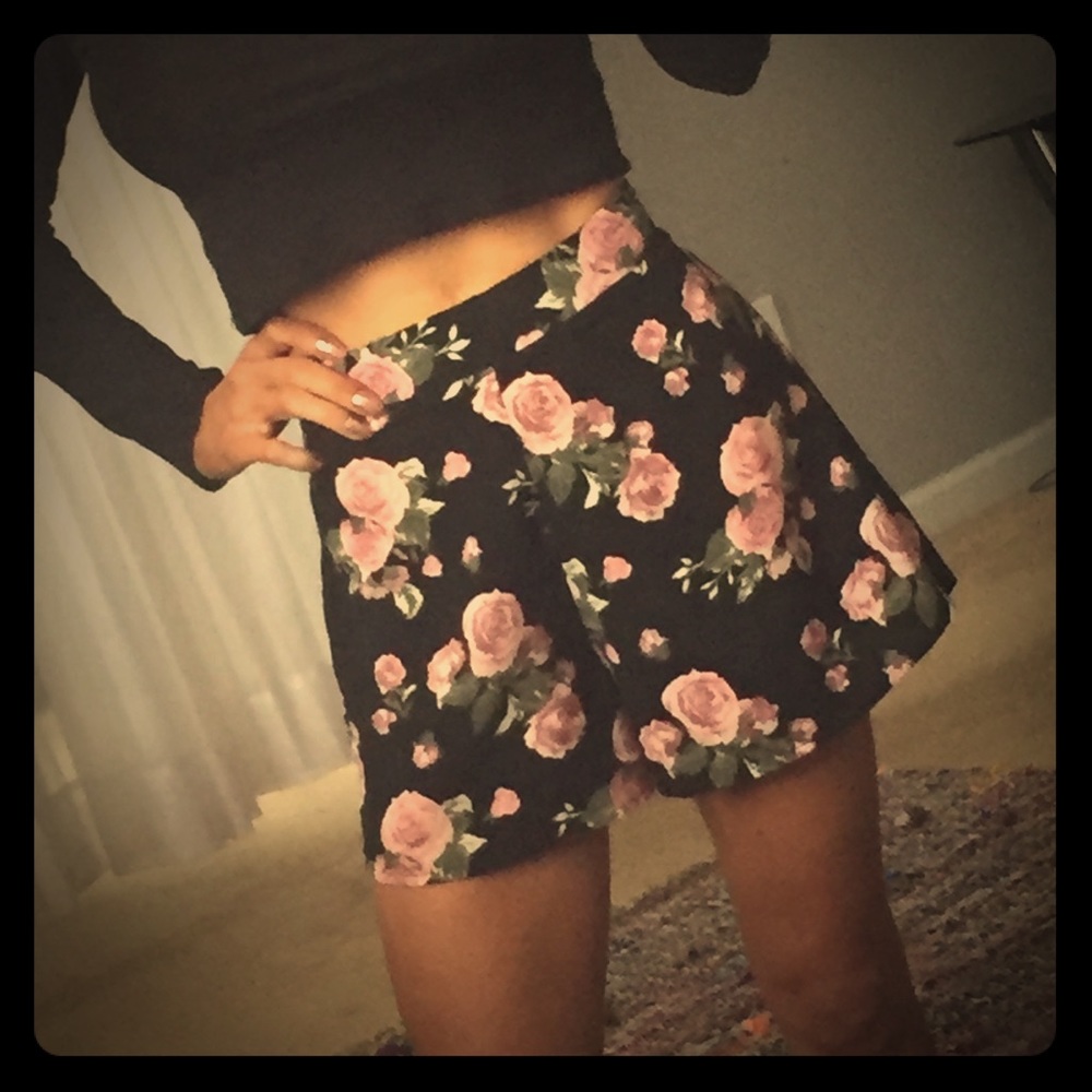 High Waister Shorts